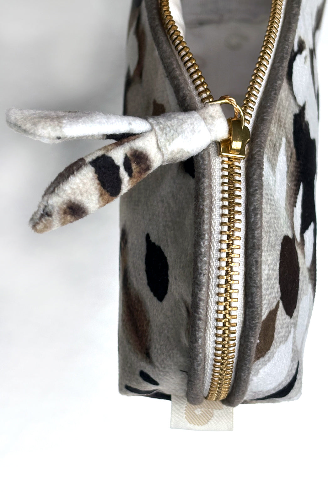 The LENNOX Beauty Bag - Small