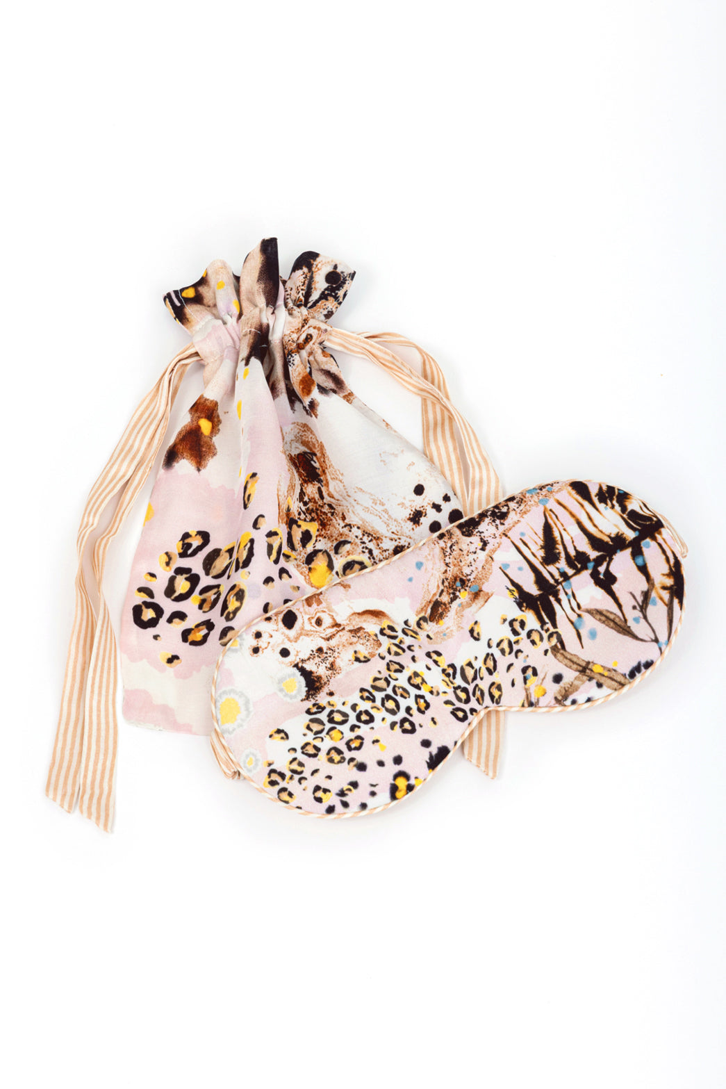 The COMO Sleep & Lounge Collector’s Set